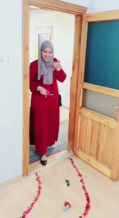 A surprise for the wife