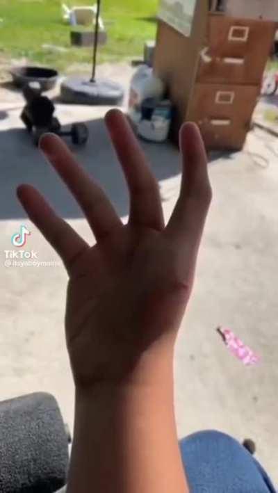 Thumb up if you like black ppl