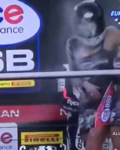 Thanks I hate seeing women sexually assaulted on stage...