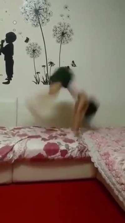 Вызывайте экзорциста. Срочно.