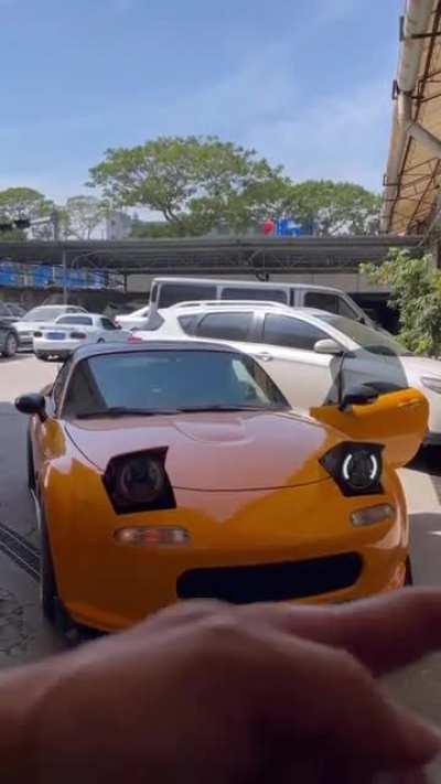 The latest NA Miata from China