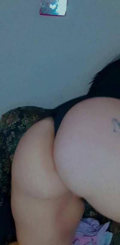 Come and eat me 🥵🥵