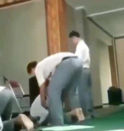 abi benim yolu aç cemaatten adam çalacam