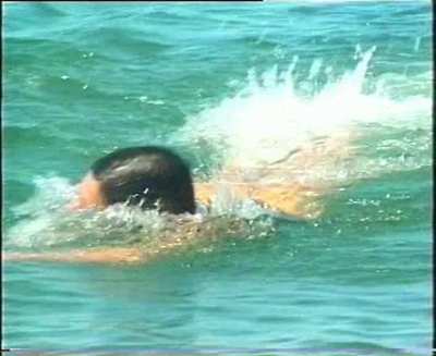 Parafotos - Mediterranean France Naturally (UK2001) (1/4) - Oasis Leucate - swim from boat