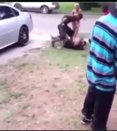 nah they betta stop playing wit red shirt 😭