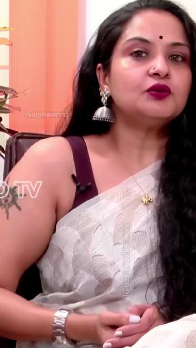 Pragathi aunty broad underarms in a sleeveless blouse IG pragstrong