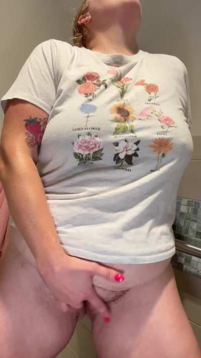 Fill me in the gym bathroom for a second workout