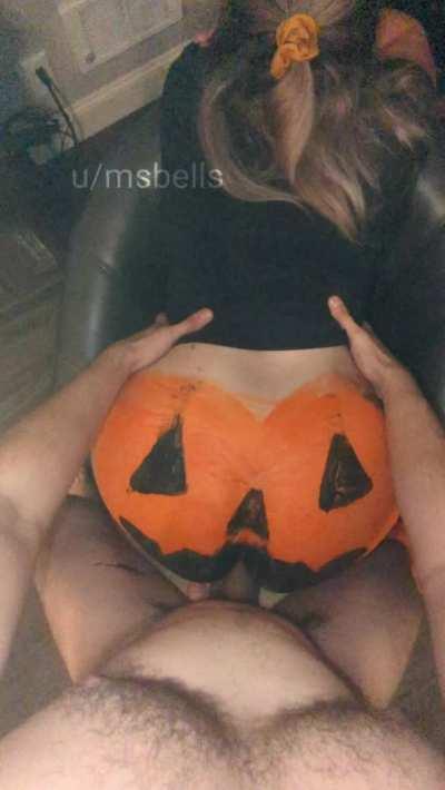 now that's a Halloween costume