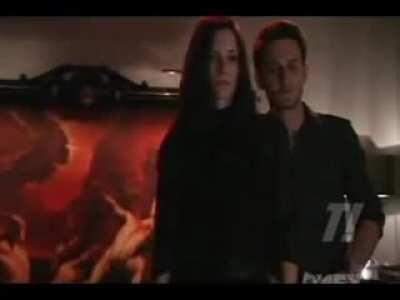 Courteney Cox likes it doggy style