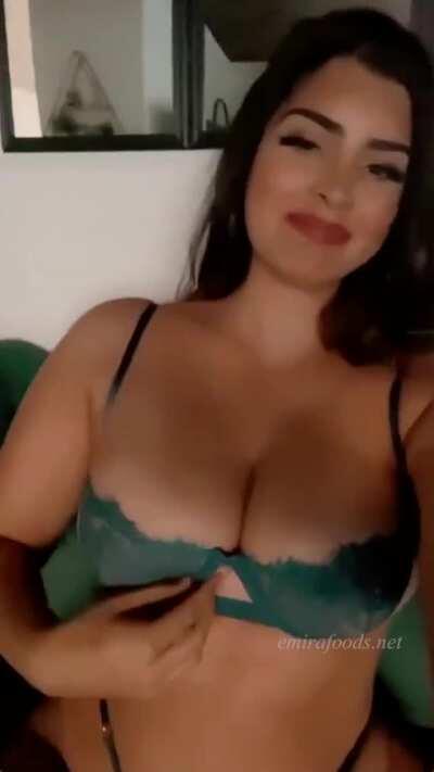 Emirafoods new green lingerie!!!