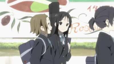 El solo de Yui es de lo mejorcito de la serie (audio original)