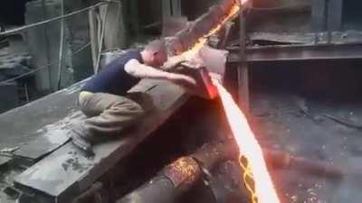 Molten metal hands