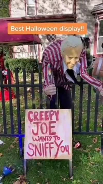 21st century Halloween decorations