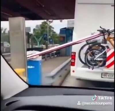 Why did you stop filming, it was just gettin' interesting