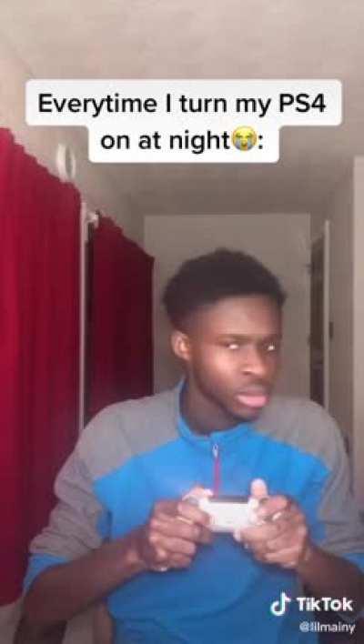 Ps4 struggles 😭😭 really gets annoying