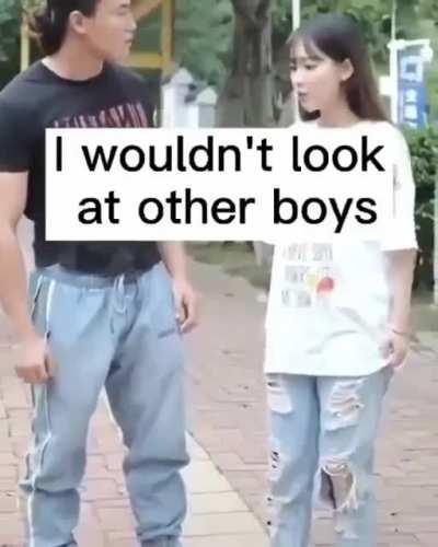 Don't mind me I'm just gonna share random videos I found on my phone #30