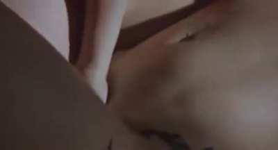 Gina Gershon & Jennifer Tilly in 'Bound'