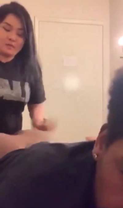 She said toot that ass up