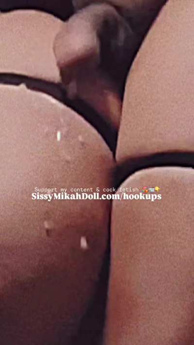 Daddy fucks me until I sissygasm