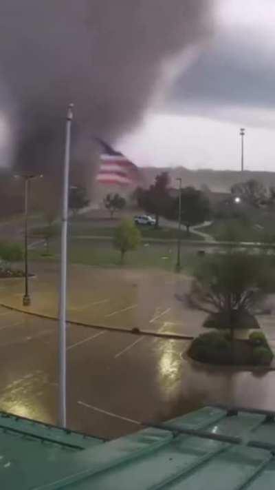 That Flag String Is Much Stronger Than We Expect! 😆💪