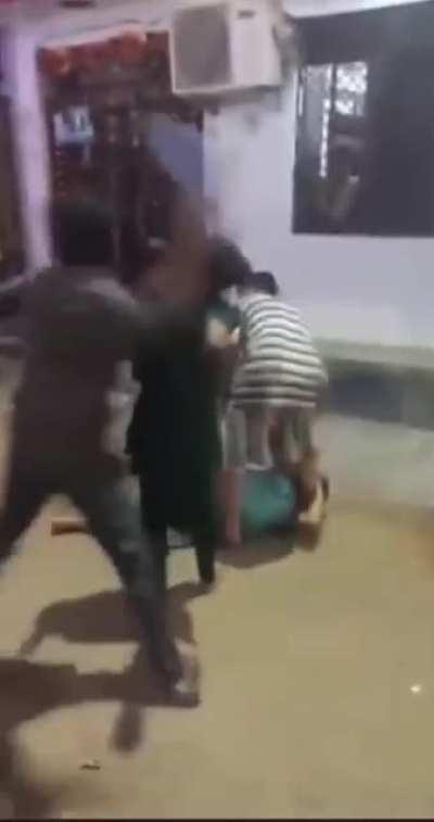 Pataka Bash in Kanpur