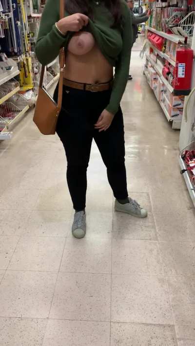 I love to flash my titties but sometimes I am a bit shy