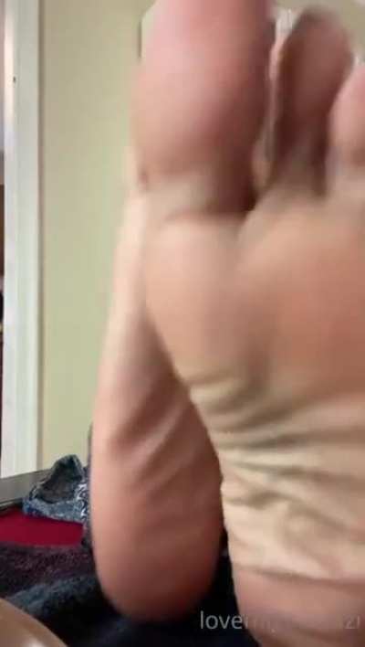 Lovemiguuwazi, RETIRED 🎨