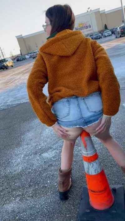 Back again with my favorite up my ass , anal cone this time 😈