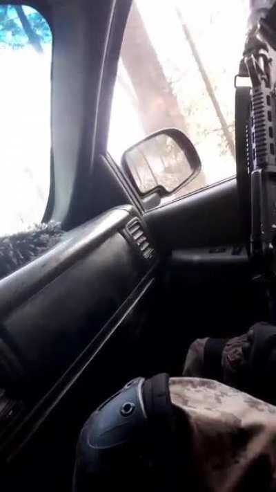 Gente del Jardinero one of the leaders in CJNG recording themselves entering Comoleto, Durango the war between CJNG And Sinaloa cartel is expanding and going to get bloodier.