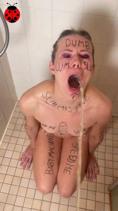 Mouth open so I get to enjoy master's pee