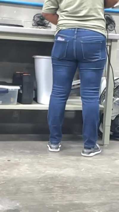 Her again. 🤤