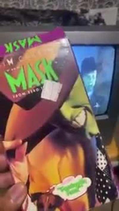 Bro buy DVD from gerai tepi jalan