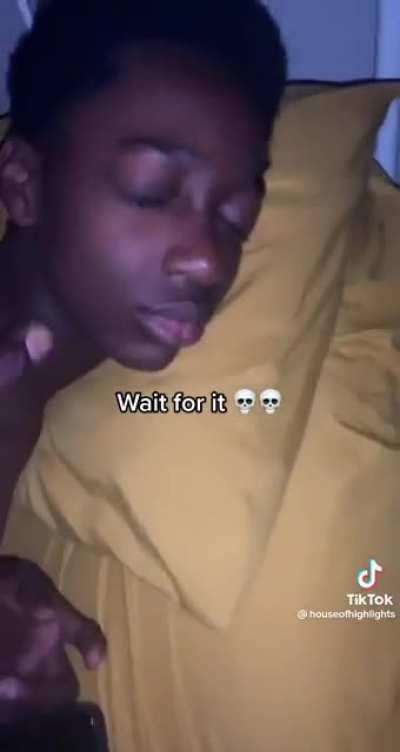 bros tryna be extra at this point💀