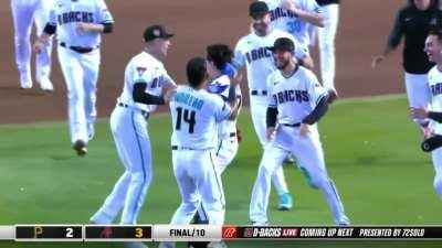[Highlight] [Highlight] Corbin Carroll and the Diamondbacks walk-off the Pirates.