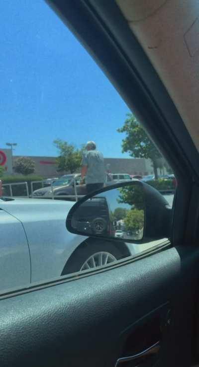 Target parking lots turn me on, wby? 🎯