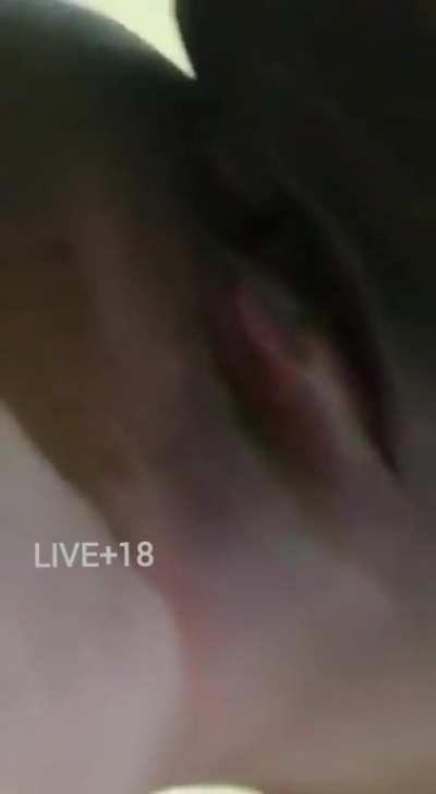 Primas safadas fazem vídeo se pegando e vaza , para sorte de vocês aí está  !