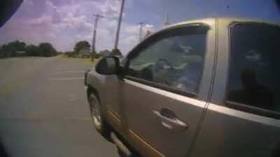 Lady refuses to sign ticket, runs from the police and then resists arrest. Shocked when she gets tazed.