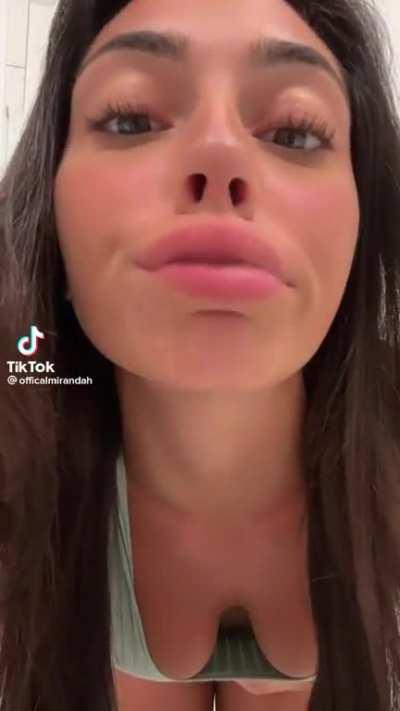 Mirandah Marie