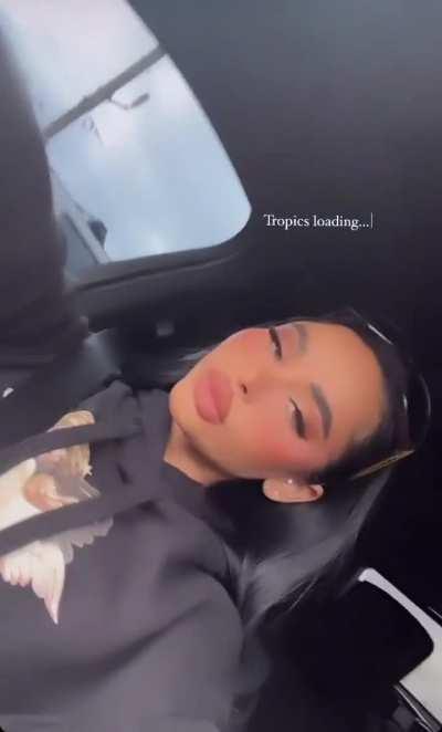 The way she moves those hips 