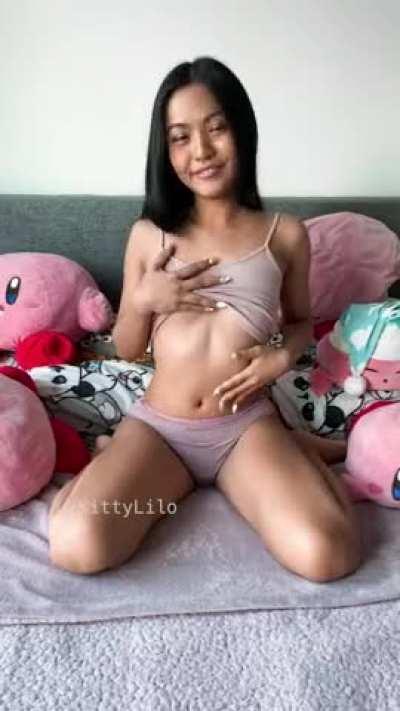 Ready to get up close and personal with my petite Asian frame