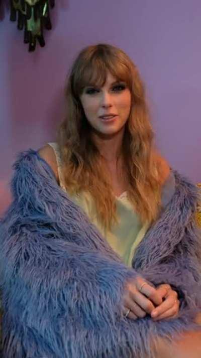 Music on Tumblr - ATTN: Swifties! We’re bringing you a new custom theme to celebrate the release of @taylorswift’s upcoming album, Midnights, out tonight at….midnight.