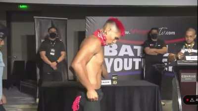 Sino mas nainis? Si Rendon o ung hinagis?