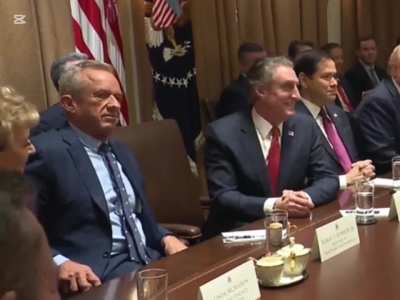 “Is anyone unhappy with Elon? If you are we will throw them out.”