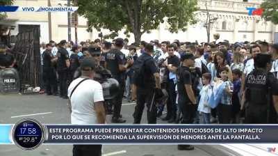 Sobrecito de azucar para un rico mate.