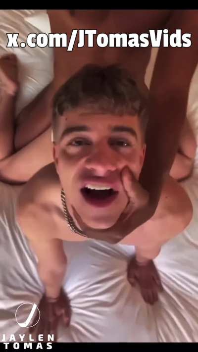 watch me @JTomasVids stretch out hot boys all around the world