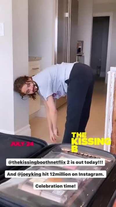 Twerks for 12 Million Followers