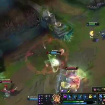 el lobo siempre cuida su loba