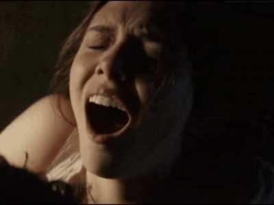 i want be dominate by Elizabeth Olsen. She got me so hard tonight