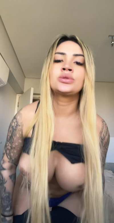 bet ur tongue would do a great job here