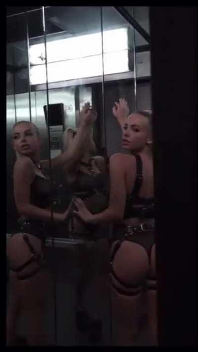 Emma Kotos @emmakotos